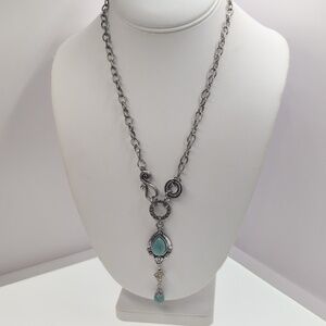 Elegant Silver and Turquoise Color Pendant Necklace